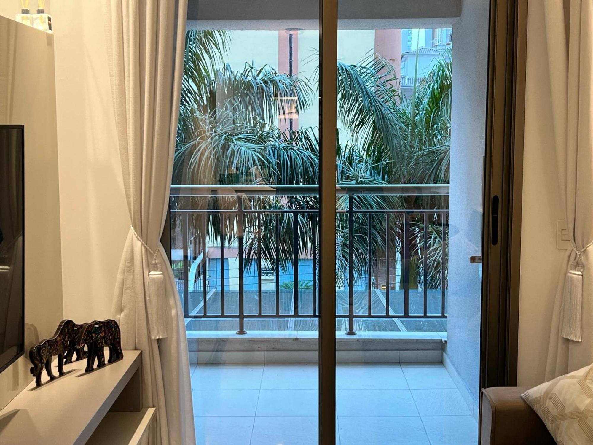 Luxuoso Apto 2 Quartos Na Av Do Batel- Academia, Piscina Aquecida E Churrasqueira *